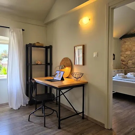 Franca - With Private Garden, Near