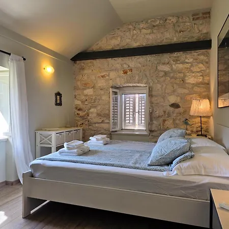 فيلة Franca - With Private Garden, Near *