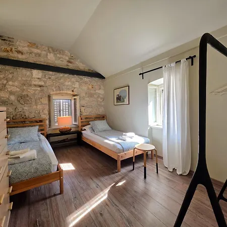 Franca - With Private Garden, Near *