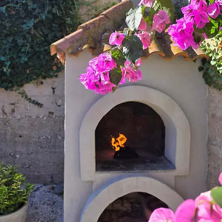Franca - With Private Garden, Near *