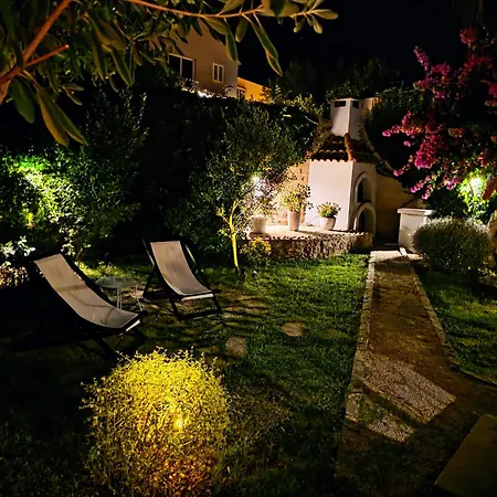 فيلة Franca - With Private Garden, Near